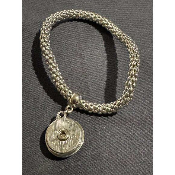 Ginger Snap Stretch Bracelet Charm Dangle - Picture 3 of 5